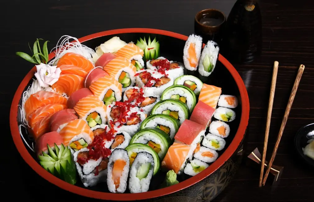 Is sushi low fodmap - image from pixabya by DesignDrawArtes